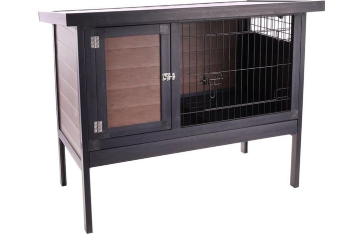 Flamingo Rabbit hutch Bugs Ramos Brown