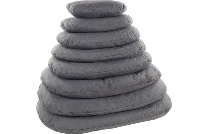 Flamingo Cushion Mano Oval Grey