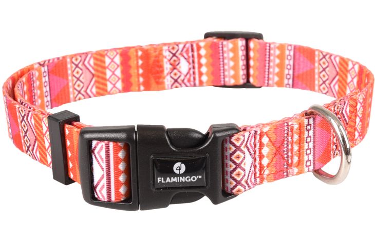 Salmon pink collar