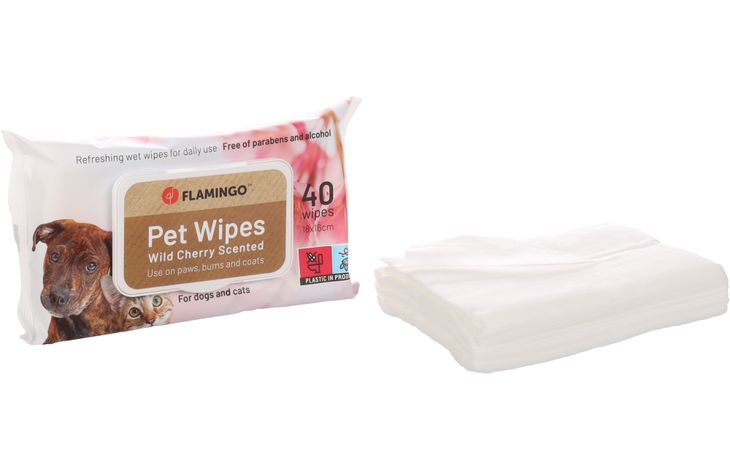 Flamingo Care wipe Reini with wild cherry flower scent Impregnated cloth