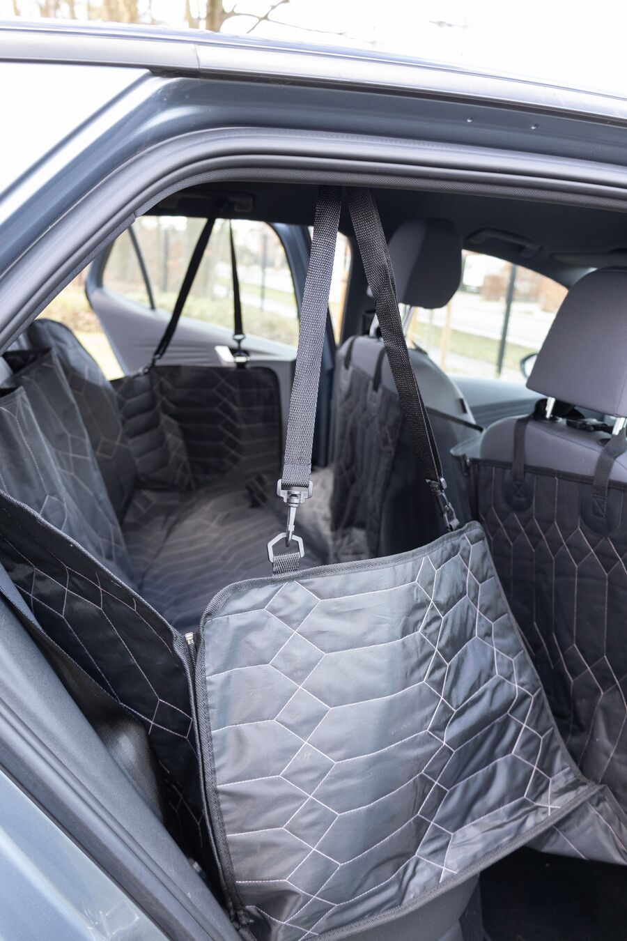 Flamingo Car seat cover Elite Closed hammock model Back seat (of the car) Black