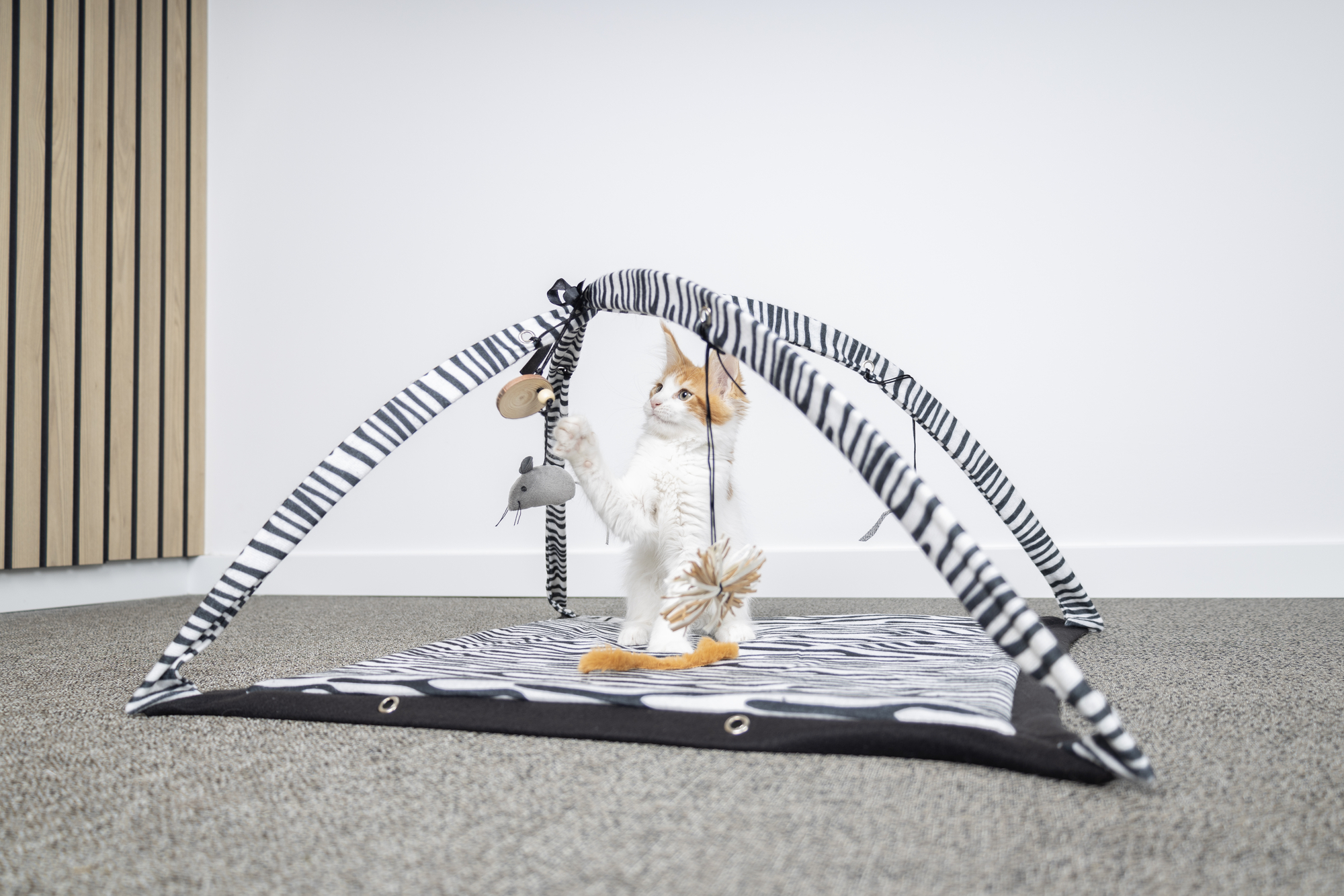 Flamingo Toy Zerba Playmat White & Black