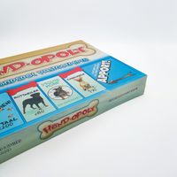 Late For The Sky Opoly Hond