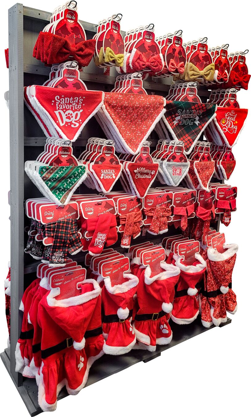 Plenty Gifts Display Xmas Merry Pets Cottage